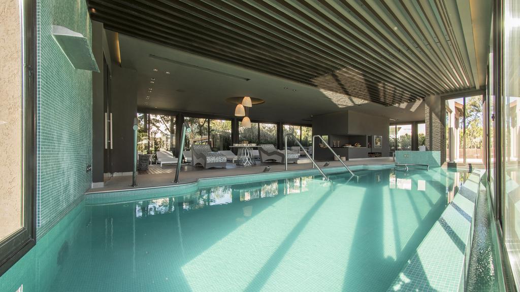 Ville Saint Germain Apart Hotel & Spa Carilo Exterior photo